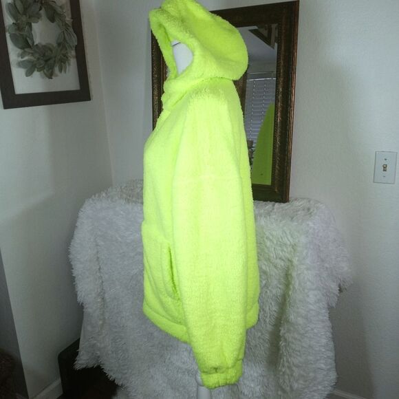 ZENANA NEON LIME SOFT SHERPA HOODED ZIP FRONT JACKET NEW BOUTIQUE ITEM - Picture 3 of 4
